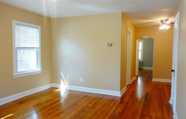 8404 Greenwood Avenue D&G PROPERTIES LLC