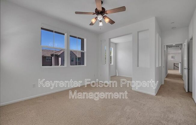 2901 ESPLANADE CIR