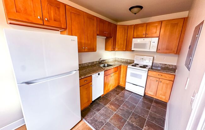 1 bed, 1 bath, 772 sqft, $1,995, Unit 110