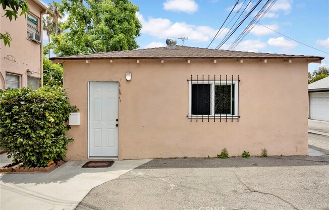 4341 LAUREL CYN BLVD