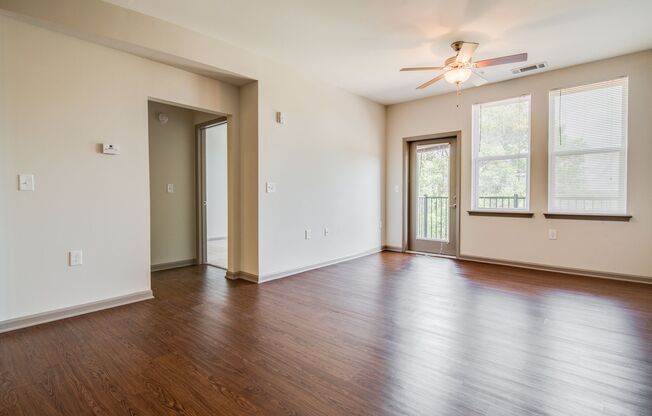 1 bed, 1 bath, 588 sqft, $1,450, Unit 206