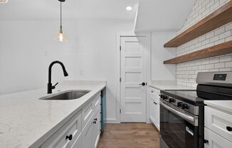Beautiful 2 Bedroom condo