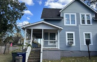 Charming Duplex in Central Huntsville