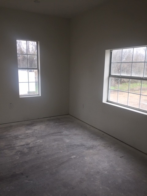 1940's Rent Home near UNT, Priced to Lease, but not pretty