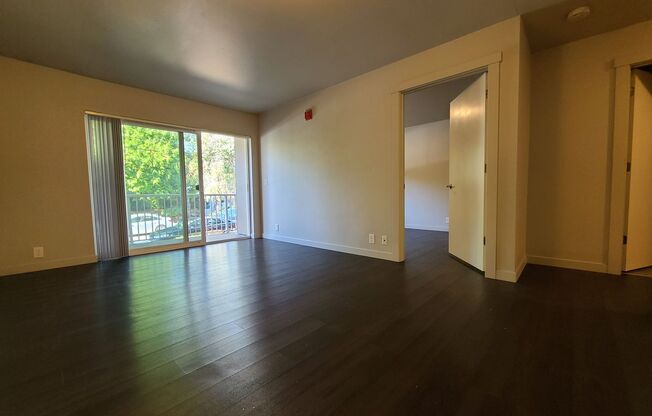 1 bed, 1 bath, 610 sqft, $1,550, Unit 101