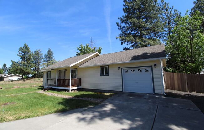 3 beds, 2 baths, $1,725