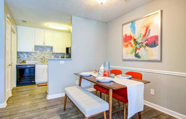 Sutter Lake Apartments Dining Room