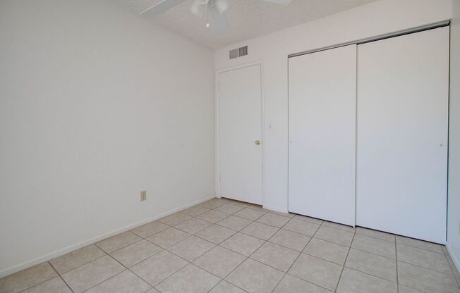 3 beds, 2 baths, $2,300