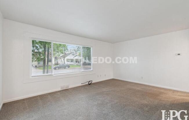 1109 TURNER AVE
