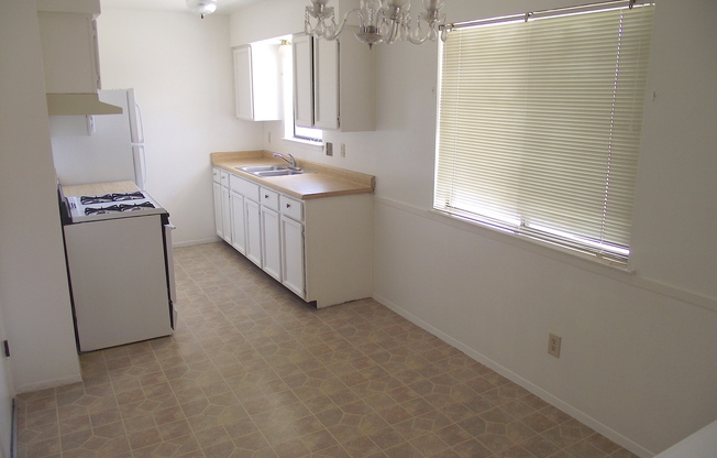 Northeast El Paso 3 Bed/2 Bath!