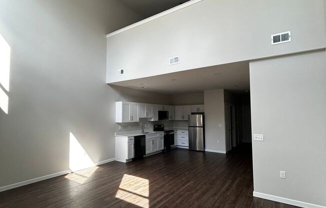 1 bed, 1.5 baths, 941 sqft, $1,795, Unit 222 - L1285 LOFT