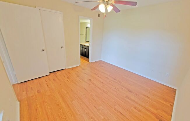 2 beds, 2 baths, 1,002 sqft, $1,731