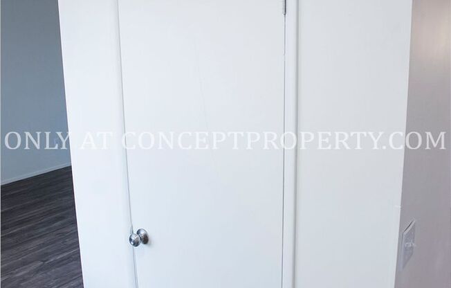 2 beds, 1 bath, 930 sqft, $1,299, Unit 58