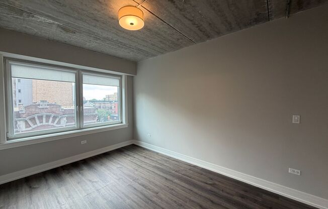 2 beds, 2 baths, 908 sqft, $3,575, Unit 952-511