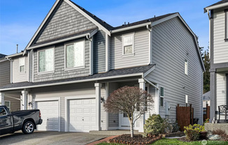 Stunning 3-Bedroom Townhome In Bremerton