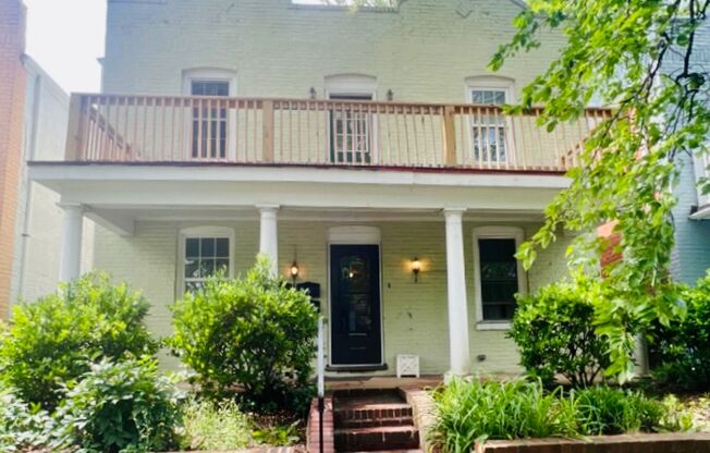 4 N. Dooley Ave