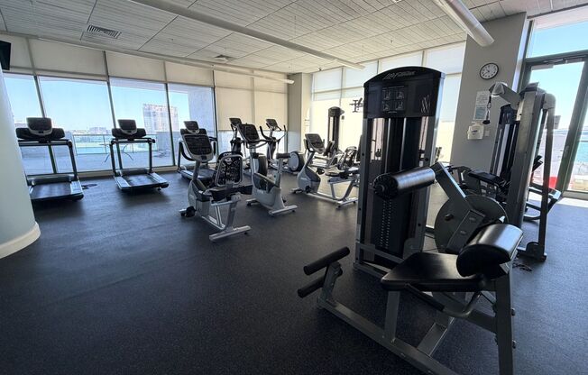 2 beds, 2.5 baths, $4,500, Unit UNIT 1706