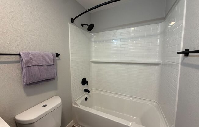 1 bed, 1 bath, 495 sqft, $2,645, Unit C-210