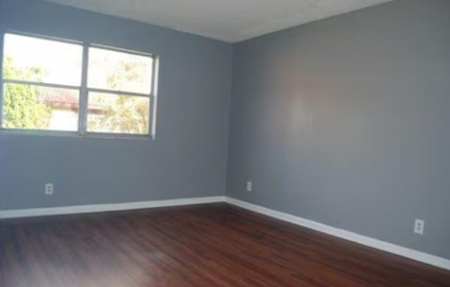 3556 NW 114 TERRACE