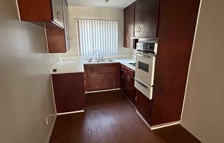 1 bed, 1 bath, 461 sqft, $1,750, Unit 18