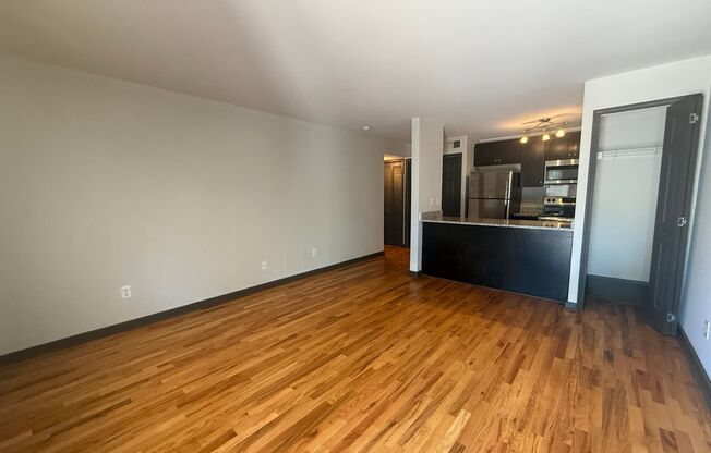 The Ridgewood Apartments in Woodbine - Remodeled Units - Gated Access - Convenient - Ample Parking - Extra Storage