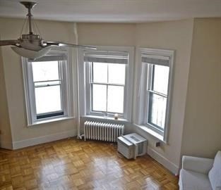 Studio, 1 bath, 410 sqft, $2,495, Unit 5