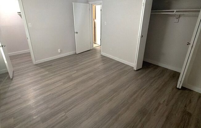 1 bed, 1 bath, 700 sqft, $999, Unit ELP2200-204