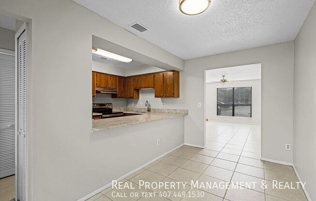 1511 CASA PARK CIR