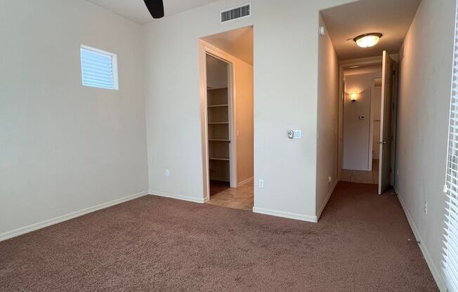2 beds, 2 baths, $1,900, Unit #2001