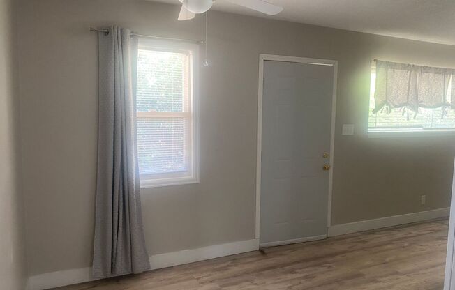 1617 Converse Ave