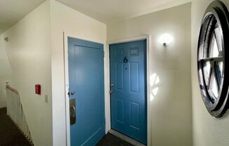 1 bed, 1 bath, 800 sqft, $845, Unit 6