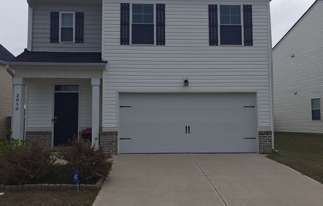 Beautiful 5 bedroom home built in 2022!