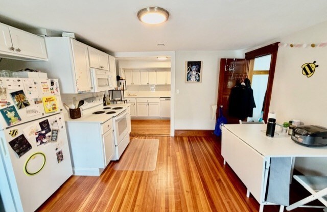 48 Powder house Blvd.