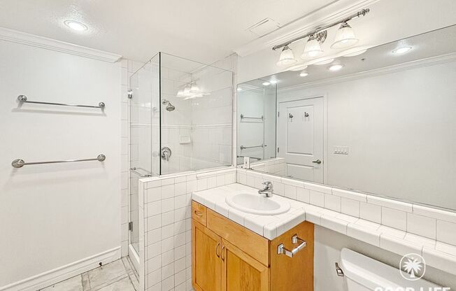 2 beds, 2 baths, $2,945