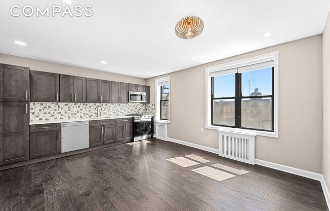 8105 4 AVE