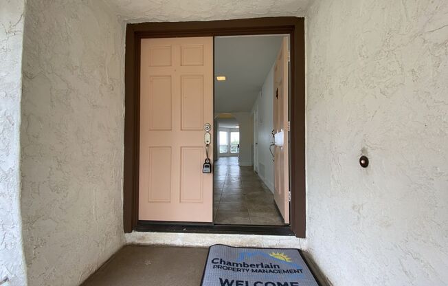 Spacious Home in La Costa with Nice View!!