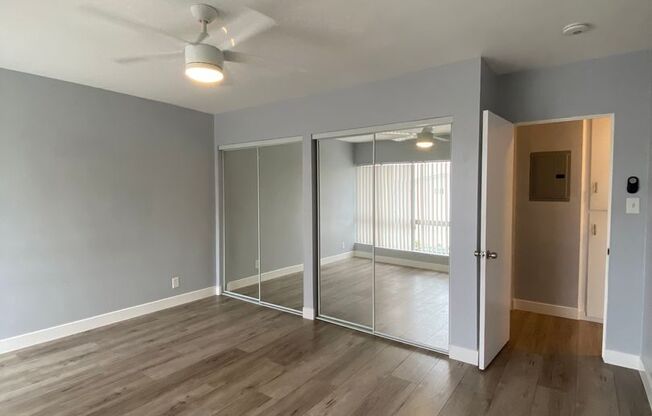 2 beds, 1 bath, 743 sqft, $2,365, Unit 04