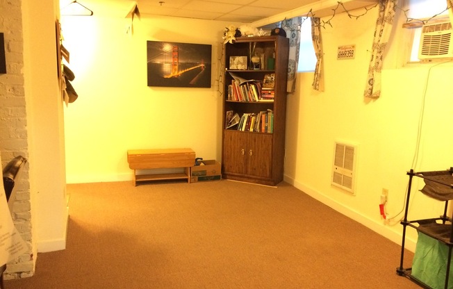 1 bed, 1 bath, 614 sqft, $2,300, Unit 03-B1