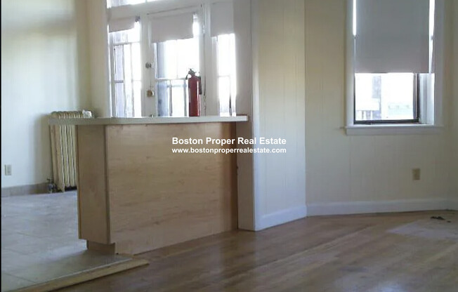 1133 COMMONWEALTH AVE