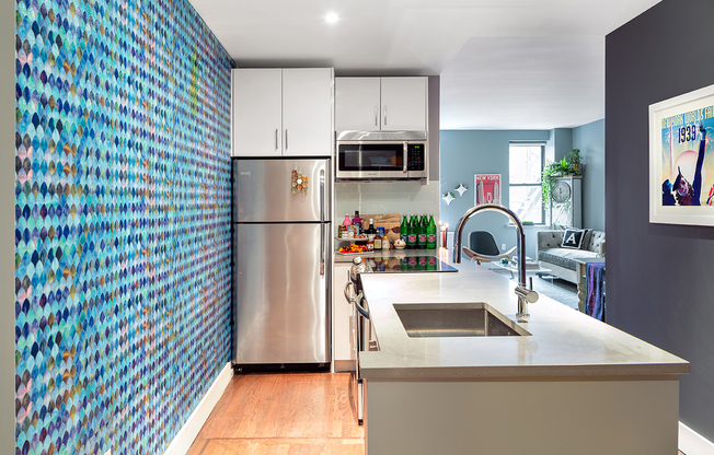 2 beds, 2 baths, $7,500, Unit 4E