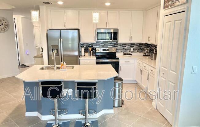 14121 HERITAGE LNDG