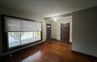 1 bed, 1 bath, $675, Unit Down