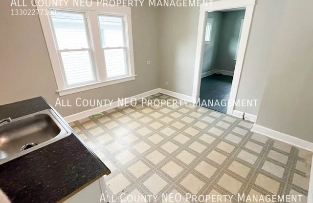 10008 MT AUBURN AVE