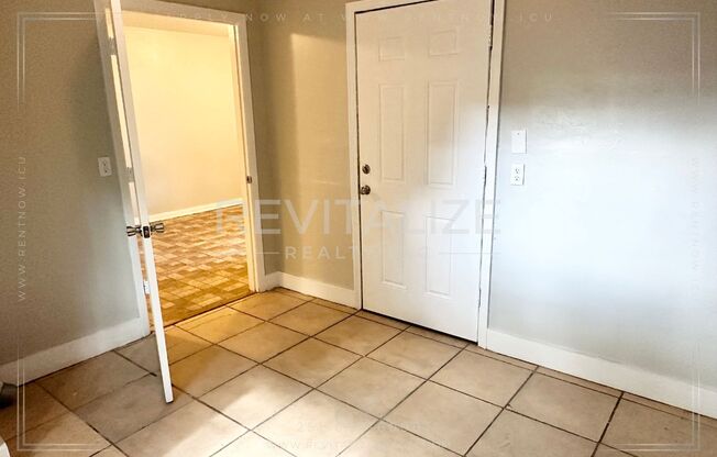 3 beds, 1 bath, $1,150