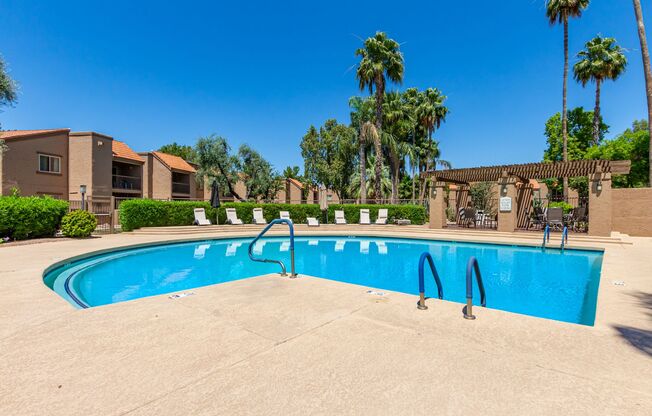 Beautiful Scottsdale condo in great location!