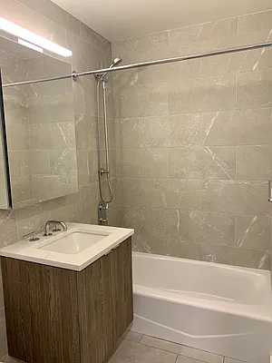 Studio, 1 bath, $4,900, Unit 33H