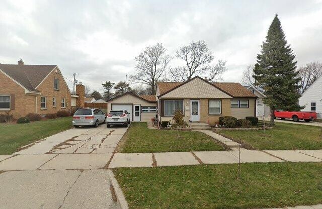 3353 S 63 ST