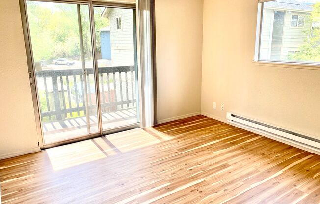 Amazing large 2-bedroom 1 bathroom Apartment. Washer/Dryer in Unit. Private larger balcony.