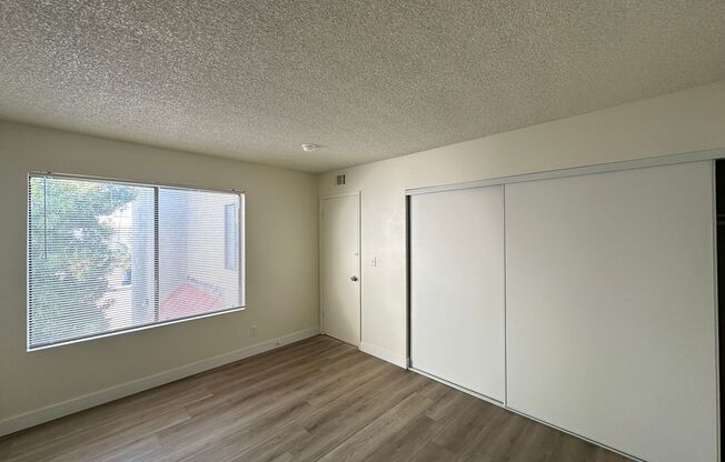 Condo & Newly Remodeled
