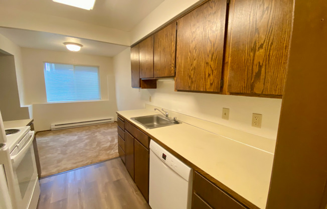 1 bed, 1 bath, 700 sqft, $1,500